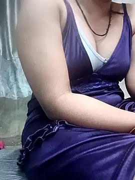 Annuhot143's cam snapshot