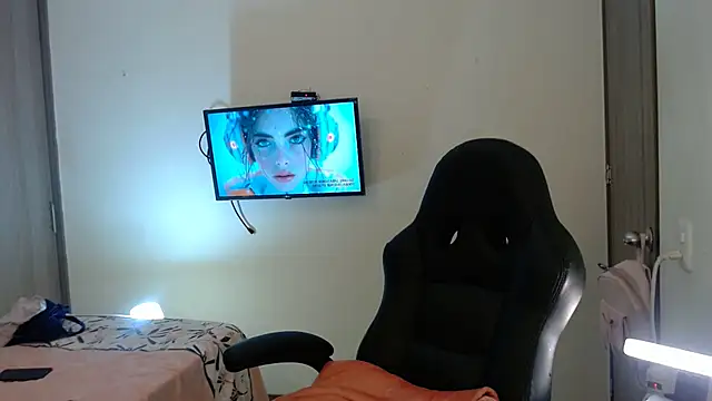 gooddes303salome live sex cam