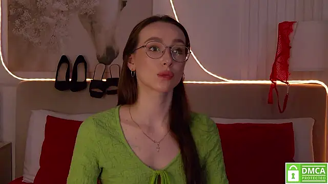 Emily_Simon's cam snapshot