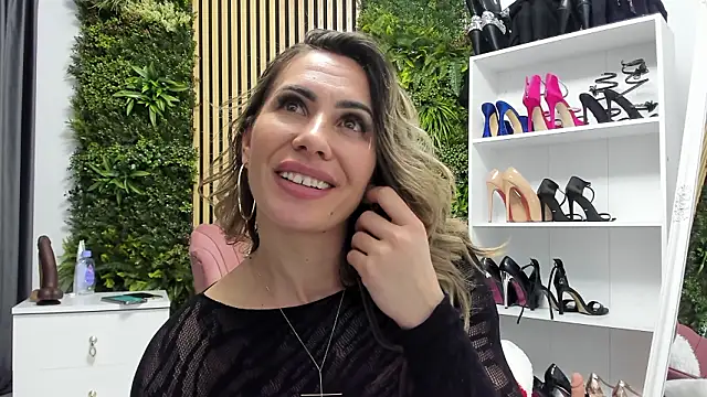 sweetcherry30 live sex cam