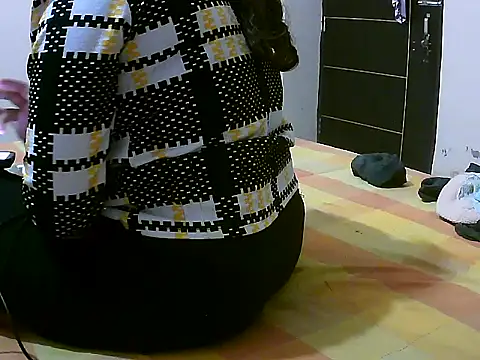 Punjab_kudi's cam snapshot