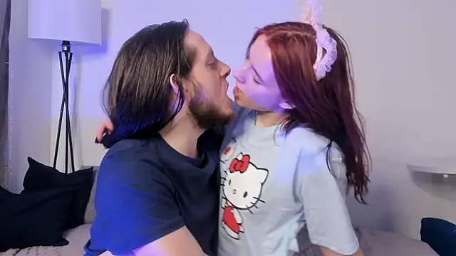 DualTempt's cam snapshot