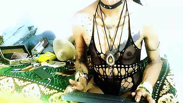 Lobaveterana_sex live sex cam