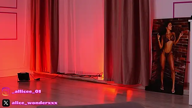 VanessaSimon live sex cam