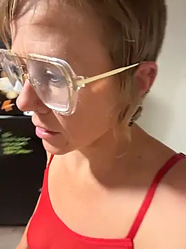 goodgirlbabydoll's cam snapshot