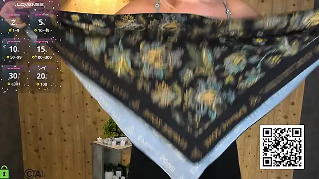 SoftLana's cam snapshot