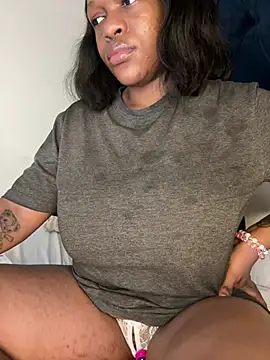 Boneca25 live sex cam