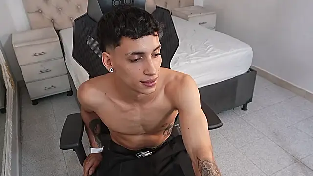 JhoanLeandro live sex cam