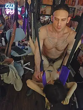 luvs2cumm69 live sex cam