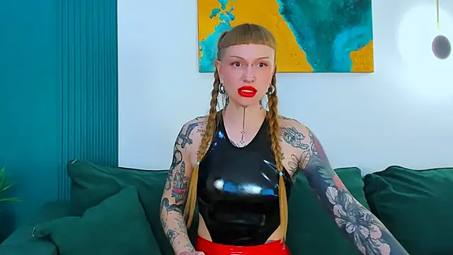 SugarSoot's cam snapshot