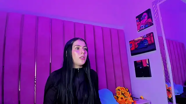 Victoria_14's cam snapshot