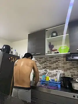 Monkey_uchiha777 live sex cam