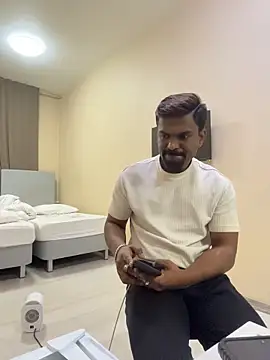 bhagihero's cam snapshot