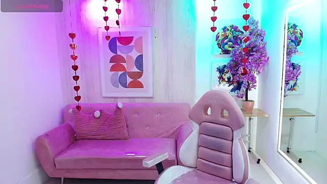 Charlotte_milleers's cam snapshot