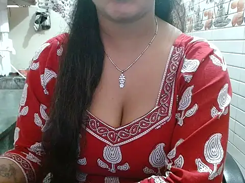 LovingPihu's cam snapshot