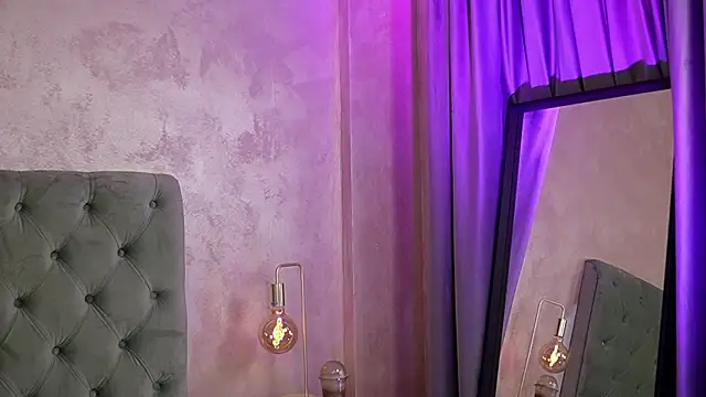 LucyWilow's cam snapshot