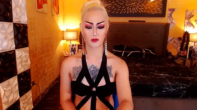 HorseCockDivine live sex cam