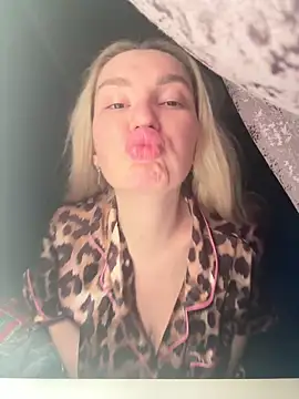 Evananse's cam snapshot