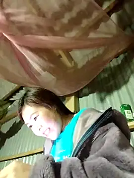 Yiyoongg's cam snapshot