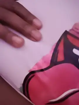 6lue6a6y69's cam snapshot