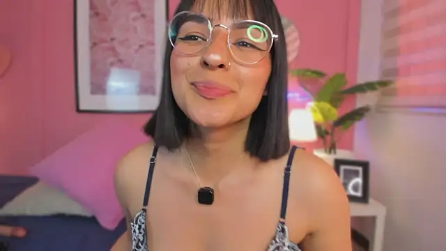 SoySaraa's cam snapshot