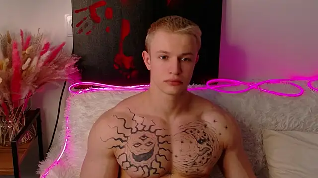 SterlingNoir live sex cam