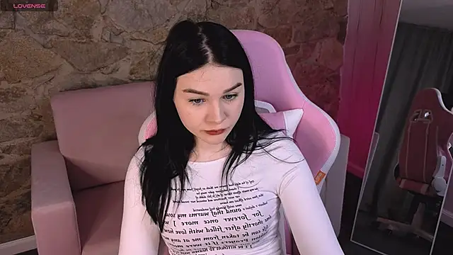 JadeCharm live sex cam