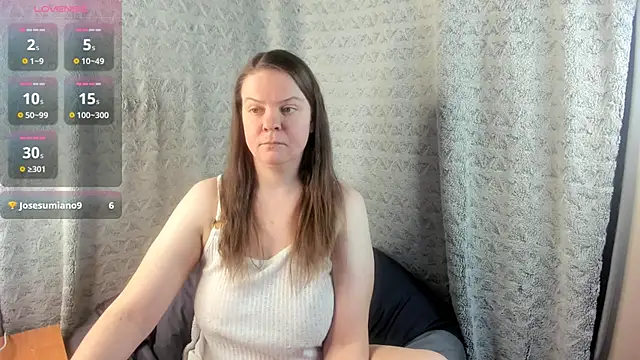 MiaLores live sex cam