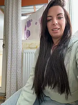 Almmaxxxx live sex cam