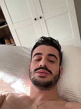 Carl242000 live sex cam