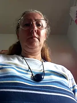 MILEIDE980 live sex cam