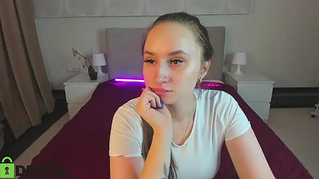 Kira__Sweet's cam snapshot