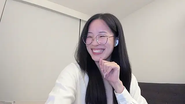 secretgirlfriendxo's cam snapshot