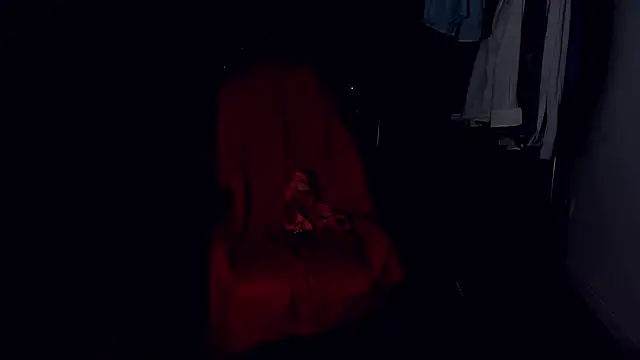 MarisMuscle's cam snapshot