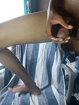 skinnybuddy live sex cam