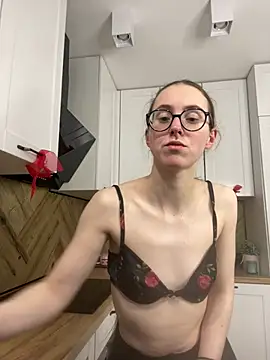 MartiniiSelenna live sex cam