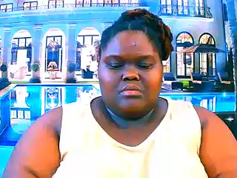 EbonyHotBuns live sex cam