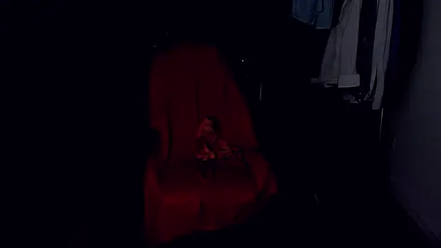 MarisMuscle live sex cam