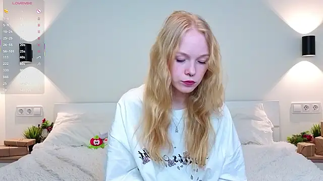 GhisllaineWestler's cam snapshot