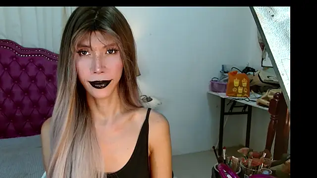 LoveRUBY143 live sex cam