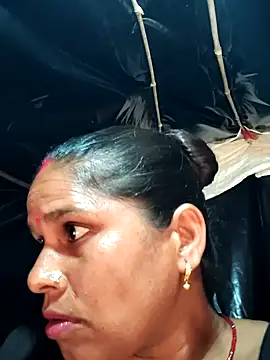 Hot_kiran4 live sex cam