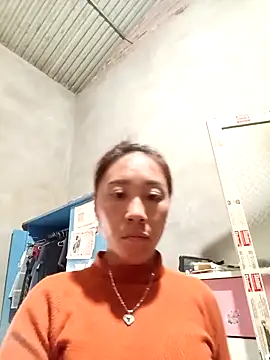 StainedStudy's cam snapshot