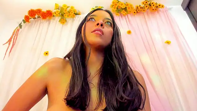 Hannahs_Napit's cam snapshot