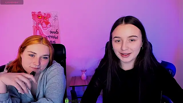 casey_meow_'s cam snapshot