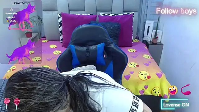 evelin_zaens's cam snapshot