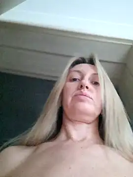 Miss____Mia_'s cam snapshot