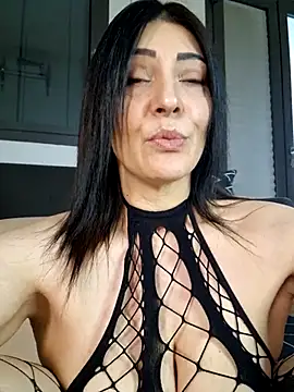 AryaSummersReal live sex cam