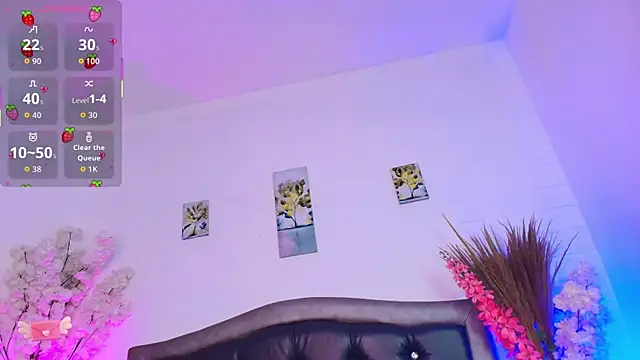 AlexiaHearts live sex cam