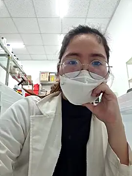 HinaLovely live sex cam