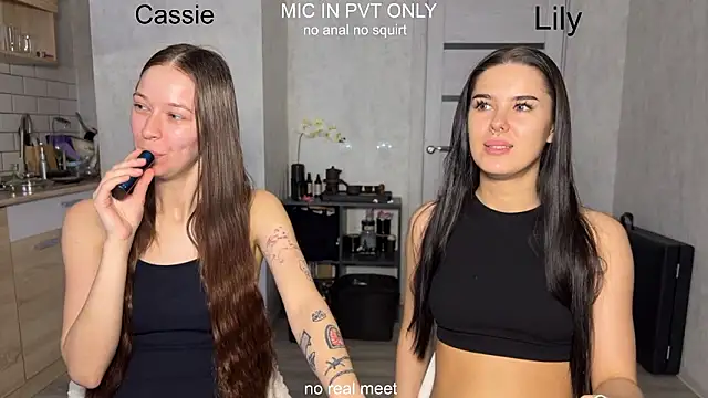 girls_secrets's cam snapshot